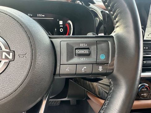 Used 2023 Nissan Pathfinder Platinum w/ Cargo Package image 29