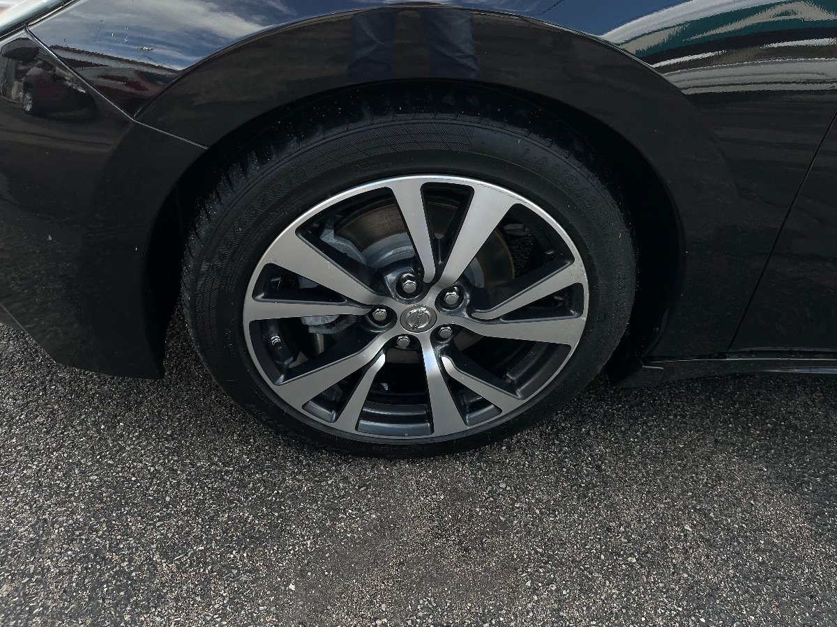 Used 2017 Nissan Maxima Platinum FWD image 45