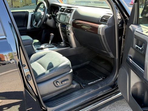Used 2019 Toyota 4Runner Limited AWD/4WD image 25