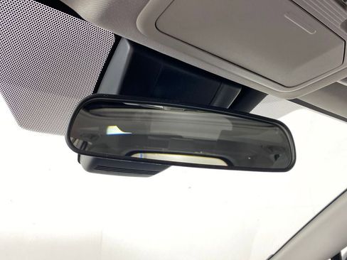 New 2025 Toyota RAV4 XLE w/ Convenience Package image 25