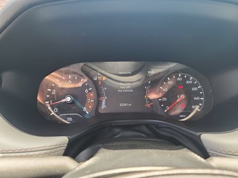 Used 2024 Jeep Compass Limited AWD/4WD image 15