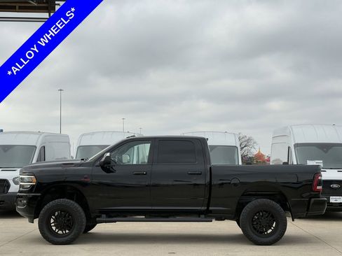 Used 2022 RAM 2500 Lone Star image 3