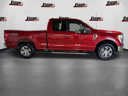 Used 2021 Ford F150 XLT w/ Equipment Group 302A High AWD/4WD image 4