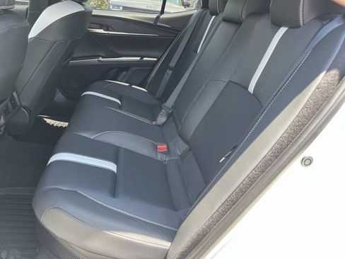 Used 2025 Toyota Camry SE FWD image 18