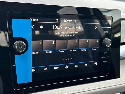 New 2026 Volkswagen Taos SE image 17