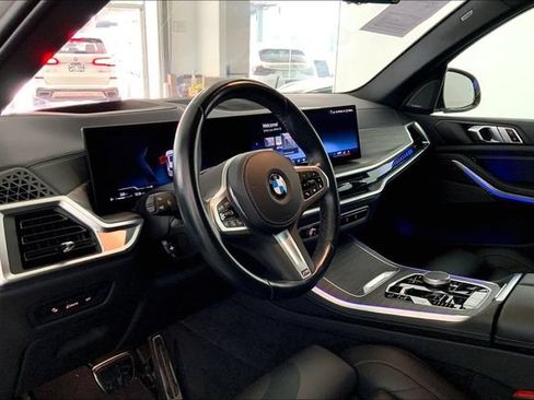 Used 2024 BMW X5 sDrive40i w/ M Sport Package RWD image 7