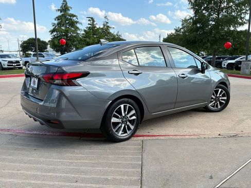 Used 2025 Nissan Versa SV FWD image 6