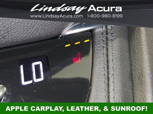 Used 2022 Cadillac XT5 Premium Luxury FWD image 17