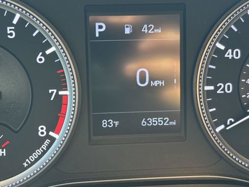 Used 2020 Hyundai Santa Fe SE AWD/4WD image 13