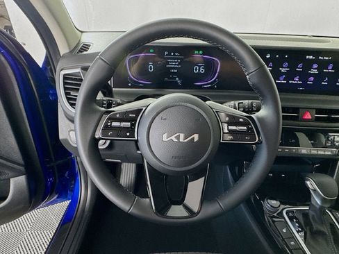 New 2026 Kia Seltos S image 11