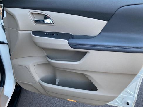 Used 2014 Honda Odyssey EX-L image 61