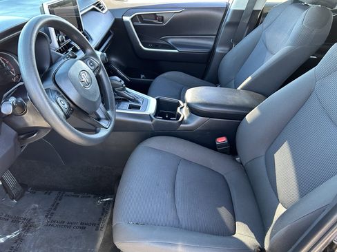 Used 2024 Toyota RAV4 LE image 18