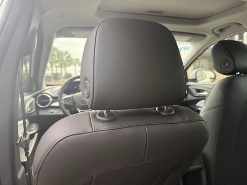 New 2026 Chevrolet Trax LT w/ Sunroof Package image 32