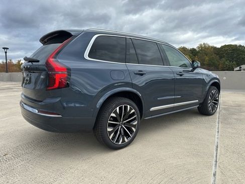 New 2026 Volvo XC90 B6 Ultra w/ Protection Package image 7