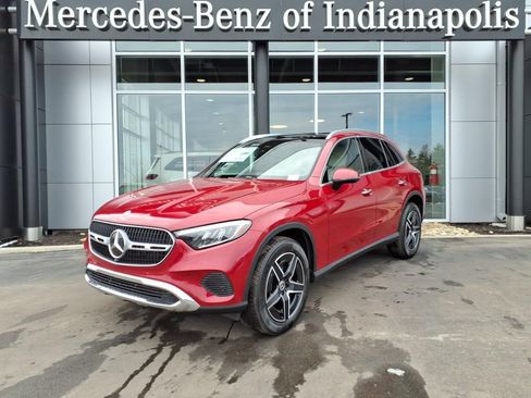 Used 2026 Mercedes-Benz GLC 300 4MATIC image 1