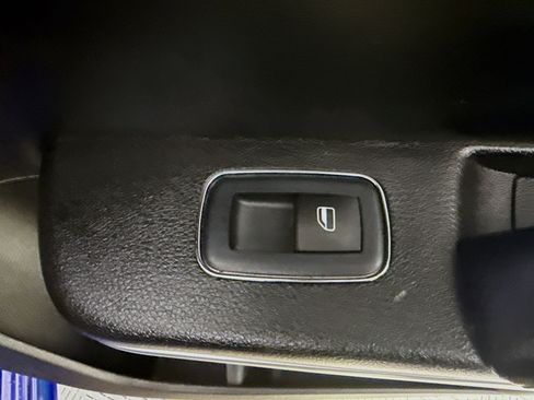 Used 2022 Dodge Charger SXT w/ Leather Interior Group image 31