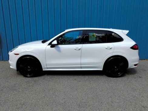 Used 2013 Porsche Cayenne GTS image 2