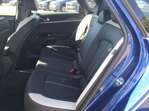 Used 2025 Kia K5 GT-Line image 11