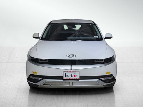 Used 2022 Hyundai Ioniq 5 SE RWD image 2