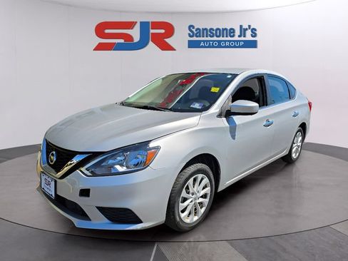 Certified 2019 Nissan Sentra SV FWD image 1