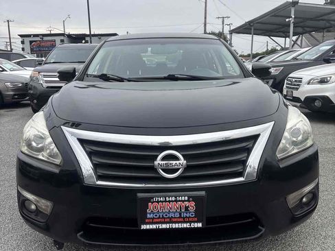 Used 2014 Nissan Altima 2.5 SV w/ Convenience Package image 2