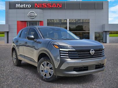 New 2025 Nissan Kicks S