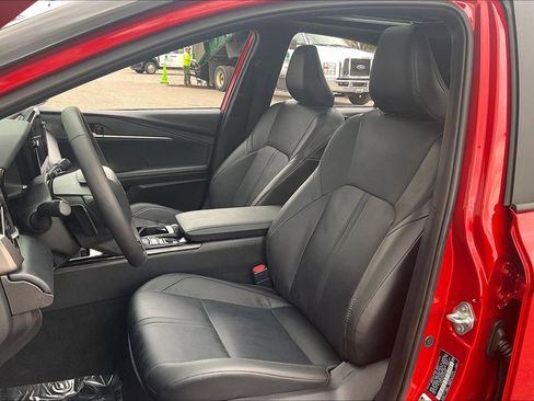 Used 2025 Toyota Camry XSE w/ Premium Plus Package image 30