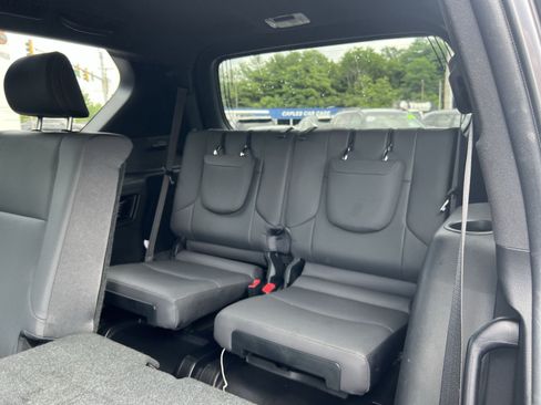 Used 2023 Lexus GX 460 Premium w/ Premium Package AWD/4WD image 26