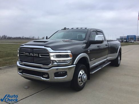 Used 2023 RAM 3500 Laramie image 8