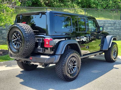 Used 2026 Jeep Wrangler Unlimited Rubicon 392 w/ Quick Order Package 27X Moab AWD/4WD image 2