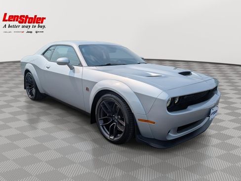 Used 2021 Dodge Challenger R/T Scat Pack RWD image 7