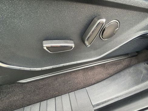 Used 2021 Ford F150 Lariat w/ Equipment Group 502A High image 14