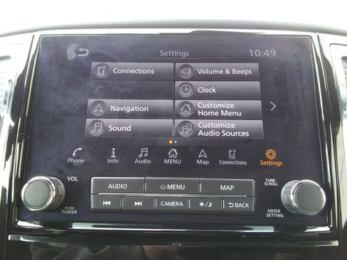 Used 2023 Nissan Titan Platinum Reserve w/ Moonroof Package image 26