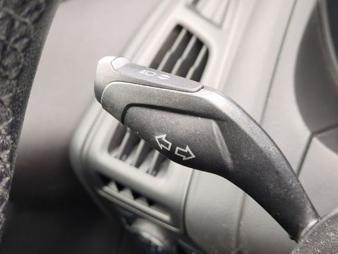 Used 2012 Ford Focus SE image 24