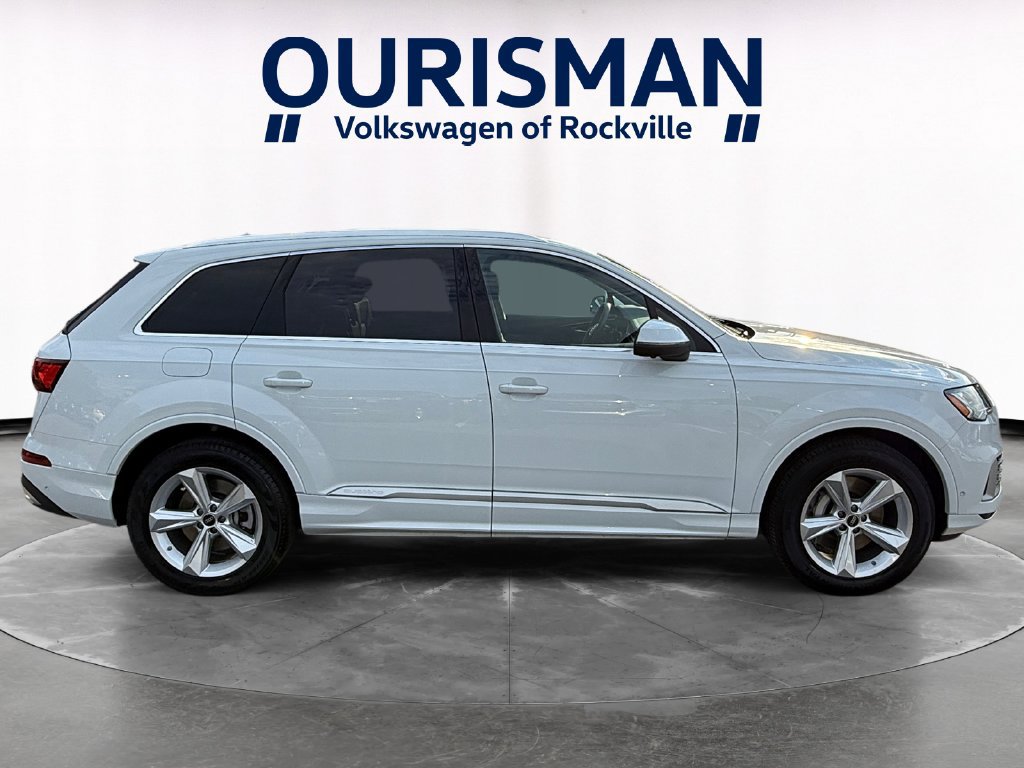 Used 2023 Audi Q7 2.0T Premium Plus w/ Premium Plus Package AWD/4WD image 7