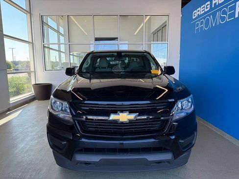 Used 2019 Chevrolet Colorado W/T w/ Custom Special Edition AWD/4WD image 3