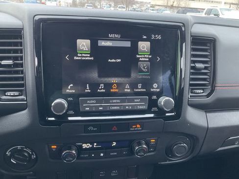 Used 2024 Nissan Frontier PRO-4X image 13