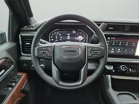 New 2026 GMC Sierra 2500 Denali Ultimate image 24