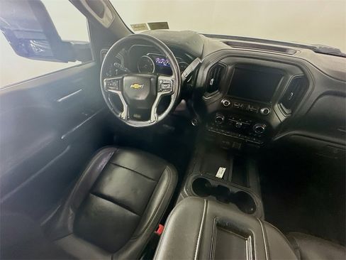 Used 2020 Chevrolet Silverado 2500 LTZ w/ LTZ Premium Package image 9