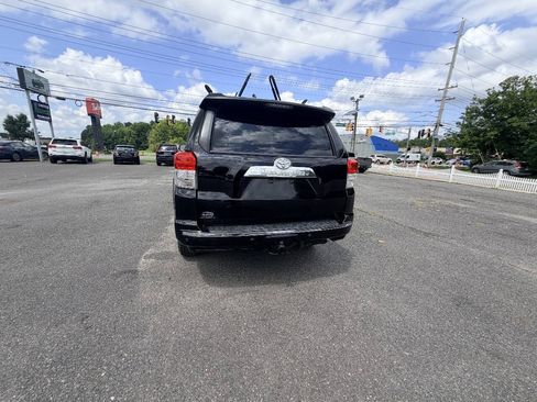 Used 2010 Toyota 4Runner Limited AWD/4WD image 31