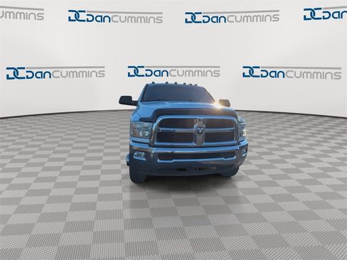 Used 2014 RAM 3500 SLT w/ Luxury Group image 3