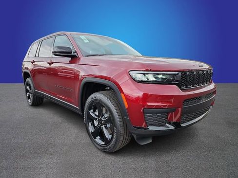 New 2023 Jeep Grand Cherokee L Laredo AWD/4WD image 2