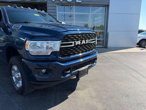 Used 2022 RAM 3500 Big Horn w/ Level A Equipment Group AWD/4WD image 5