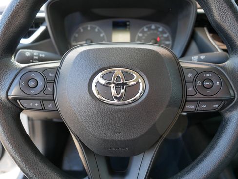 Used 2024 Toyota Corolla LE image 25