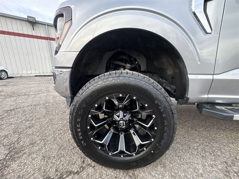 Used 2024 Ford F150 XLT w/ Tow/Haul Package image 10