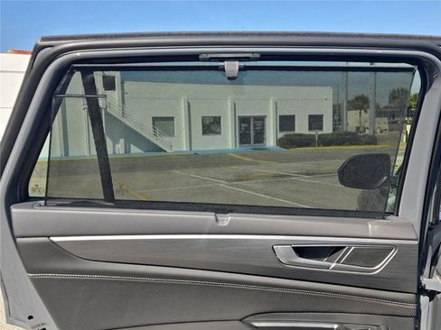 New 2026 Volkswagen Atlas Cross Sport SE image 11