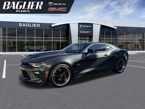 Used 2018 Chevrolet Camaro SS image 1