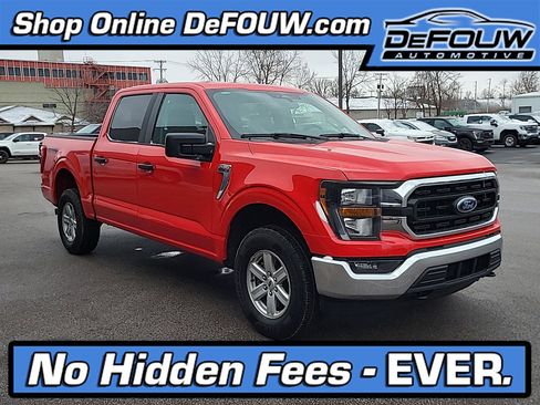 Used 2023 Ford F150 XLT image 1
