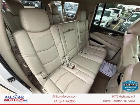 Used 2019 Cadillac Escalade ESV Premium Luxury AWD/4WD image 18