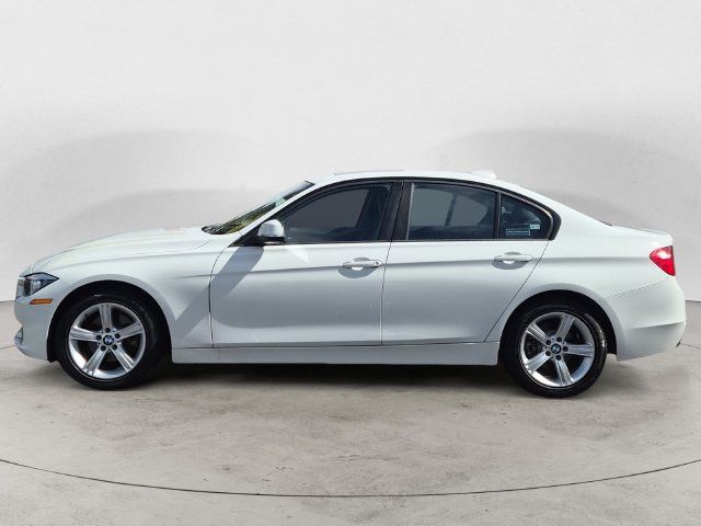 Used 2014 BMW 320i xDrive Sedan AWD/4WD image 8